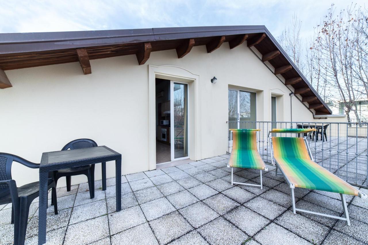 里米尼Residenza Melucci公寓式酒店 外观 照片
