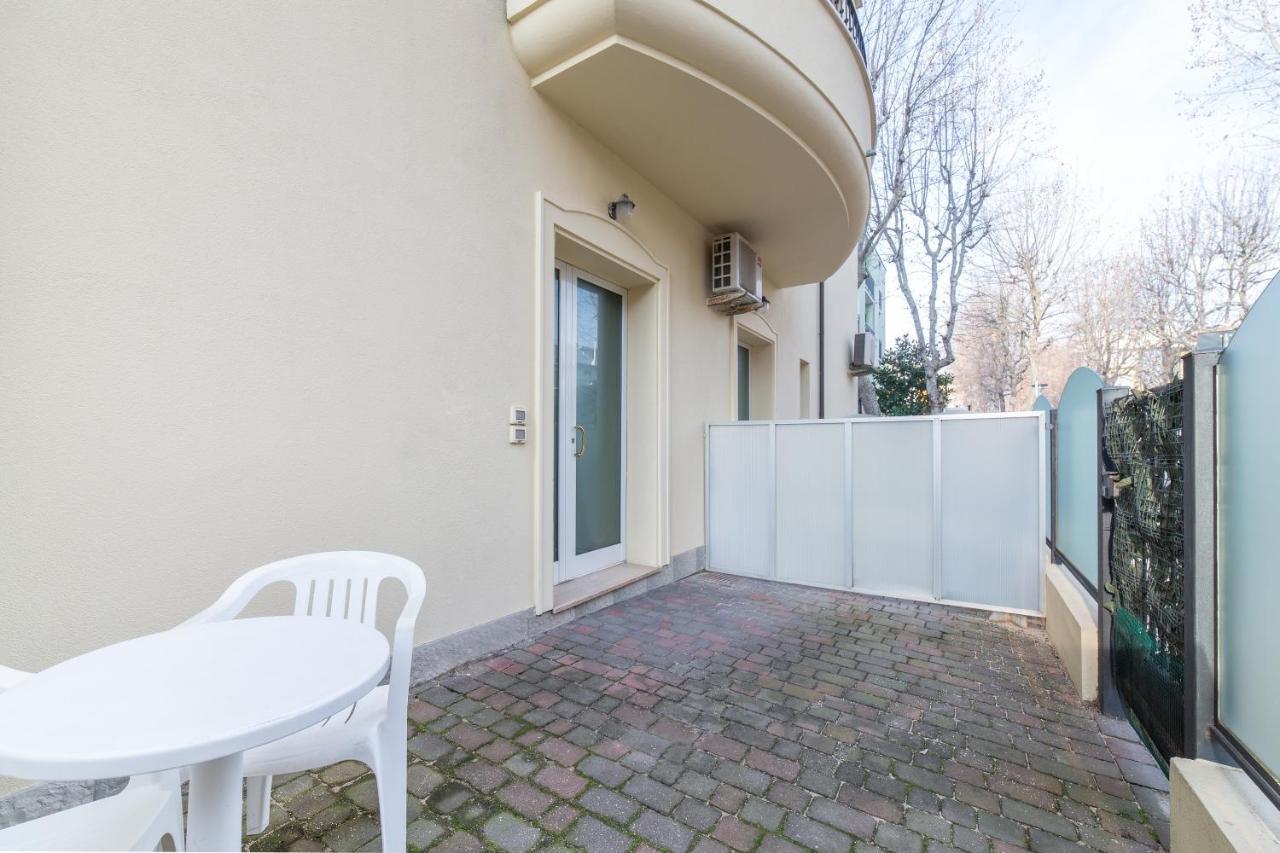里米尼Residenza Melucci公寓式酒店 外观 照片