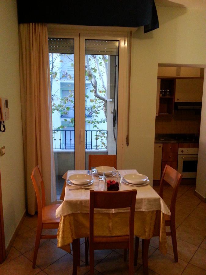 里米尼Residenza Melucci公寓式酒店 外观 照片