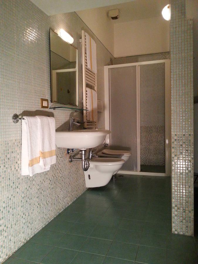 里米尼Residenza Melucci公寓式酒店 外观 照片